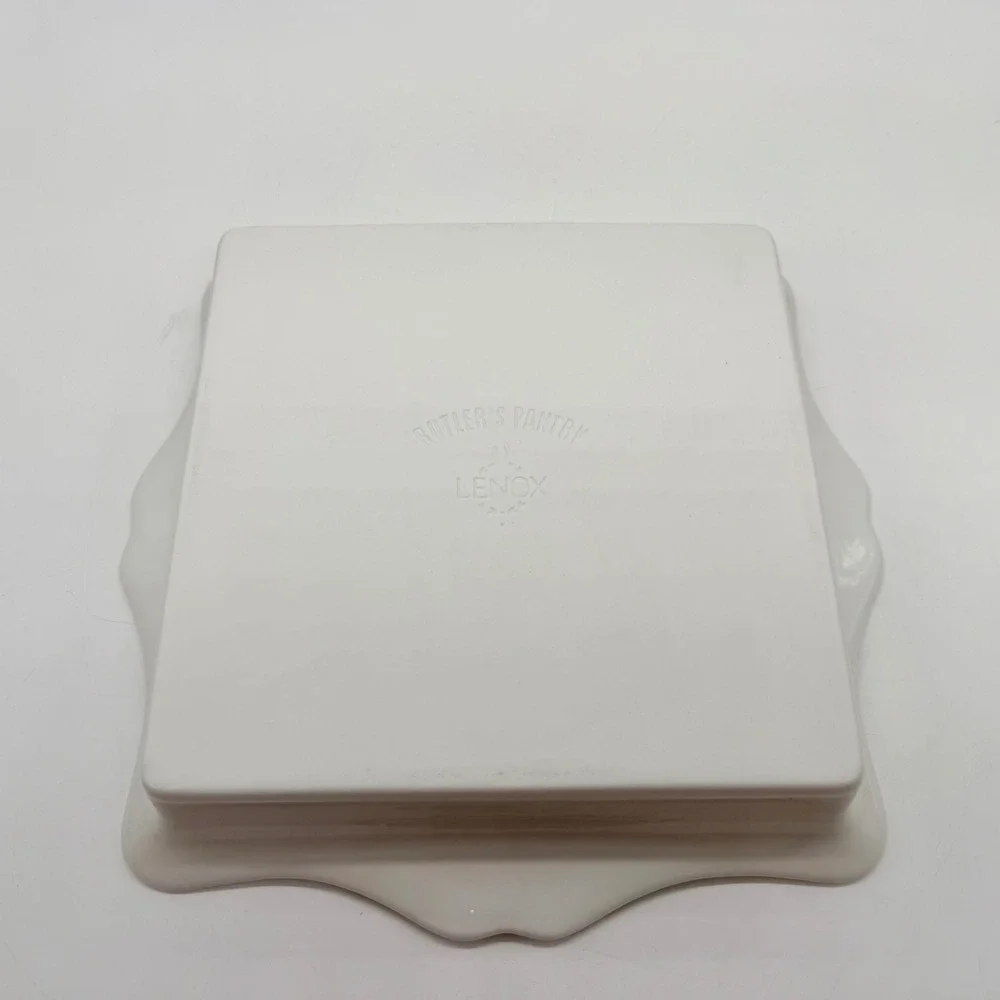 Lenox Butler's Pantry Square Baker Ceramic White Embossed‎ Serving Dish